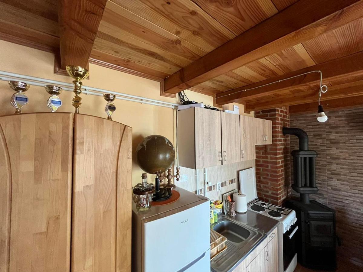 Apartman "Kapetana Luka" Ljubovija Eksteriør billede